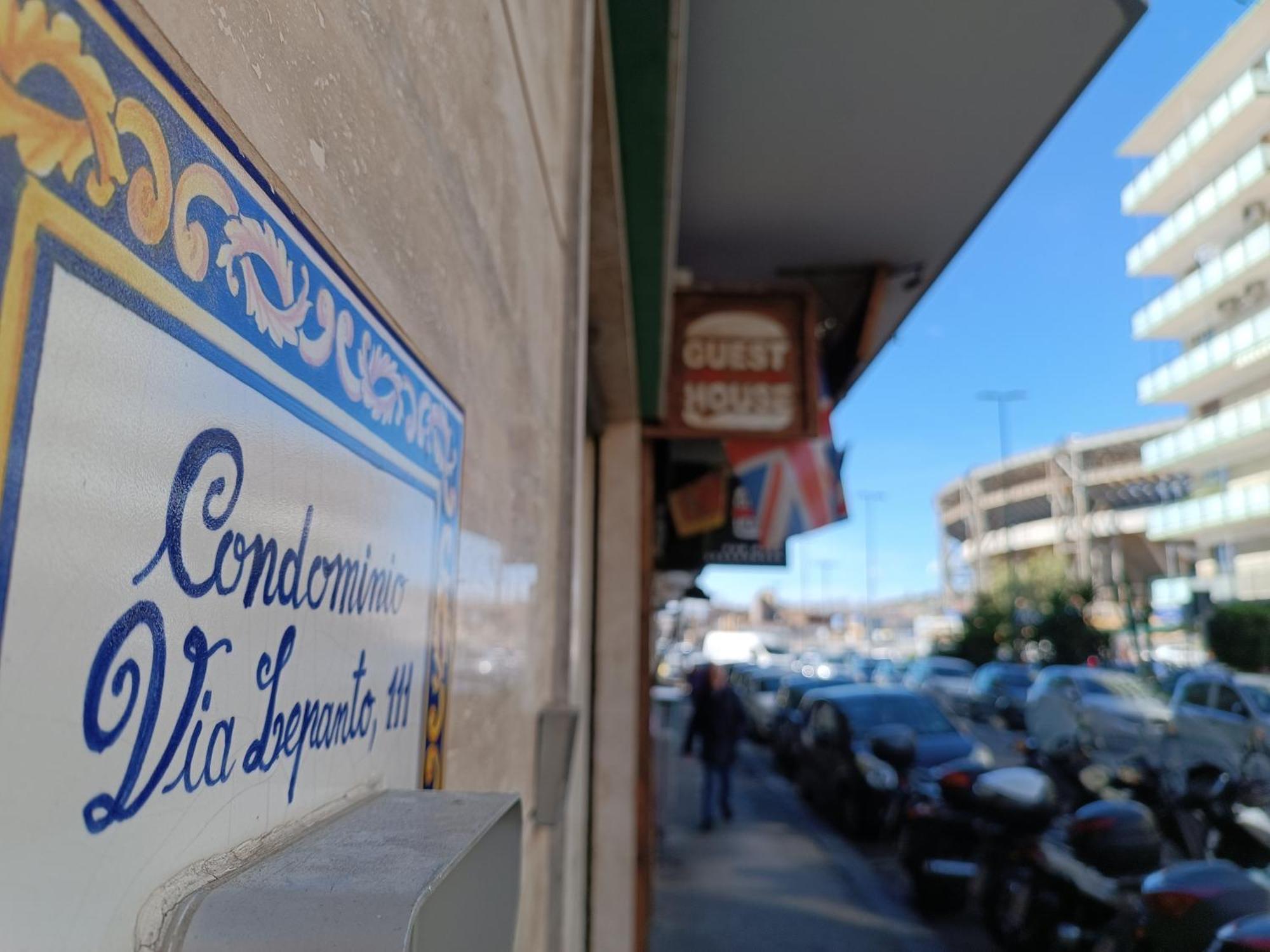 B&B Napoli Fuorigrotta Esterno foto